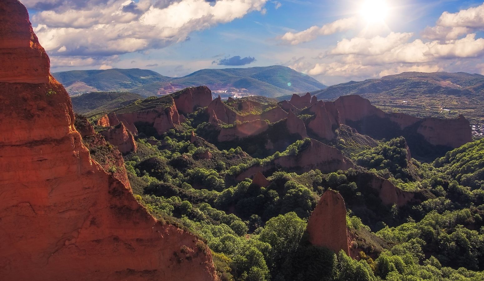 vacaciones  mayores 55 años Las Médulas españa